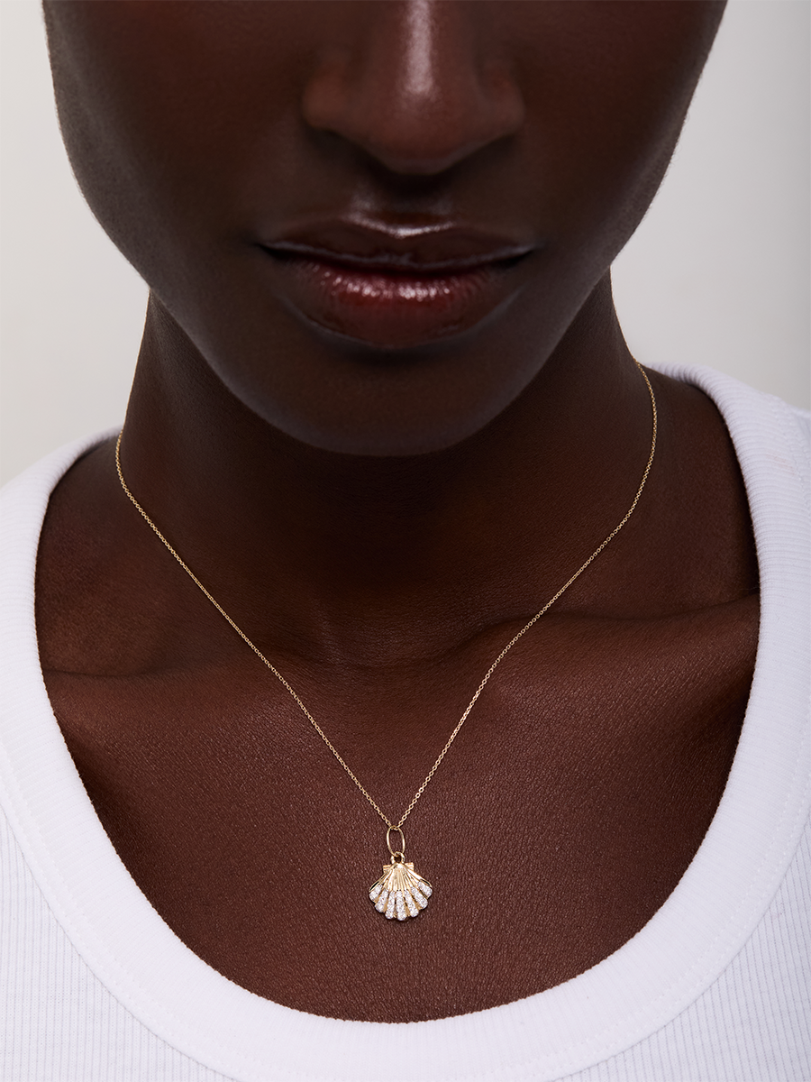 14kt Diamond Venus Necklace