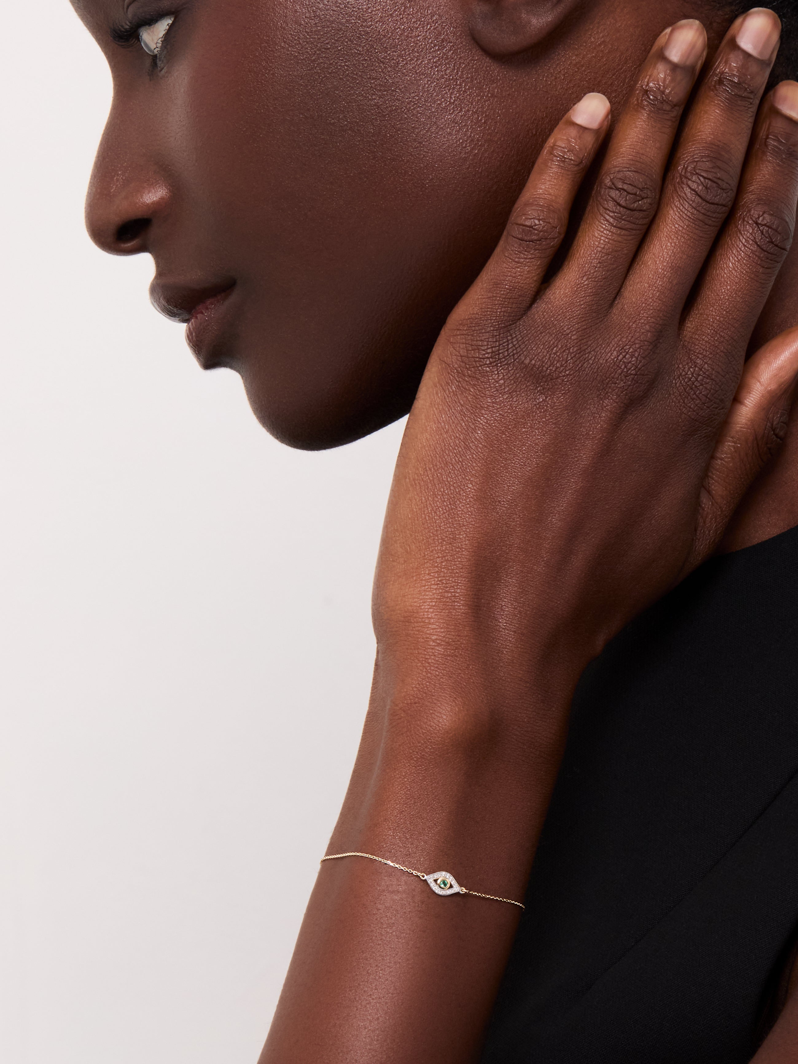 14kt Emerald Evil Eye Chain Bracelet