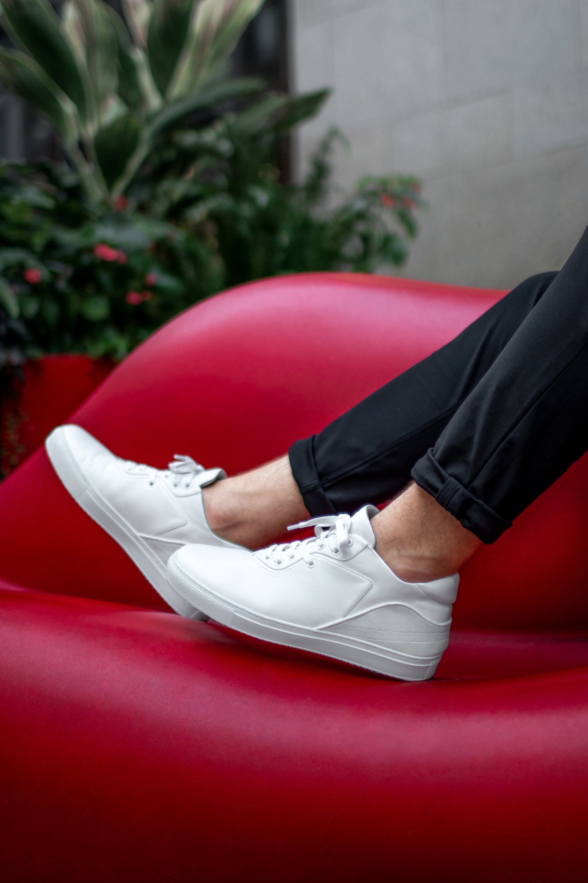 "The Prelude" Mid - White