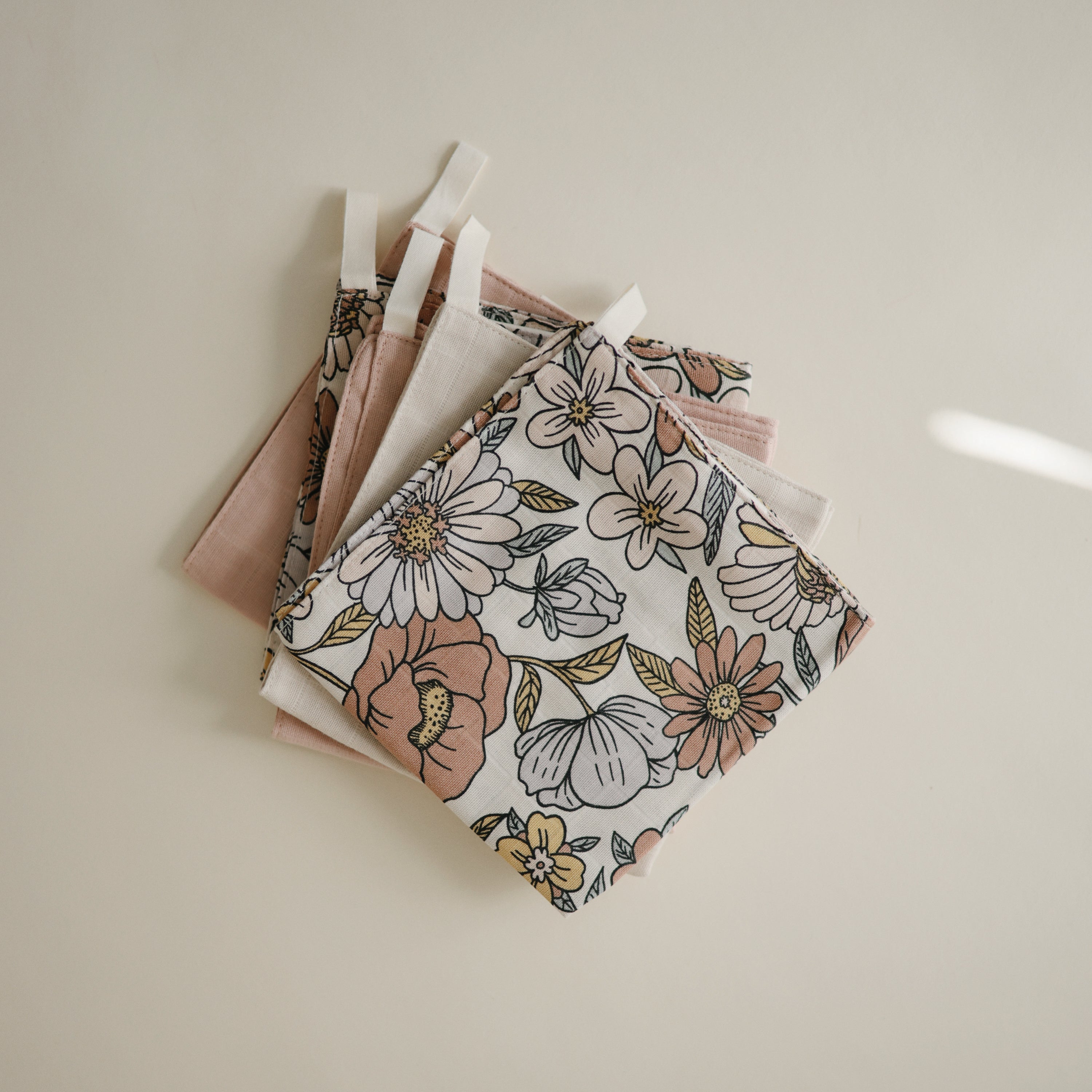 Mushie Muslin Cotton Washcloth