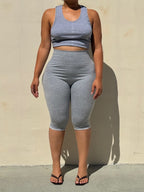 The Cotton Tummy Control Capri (burgundy)