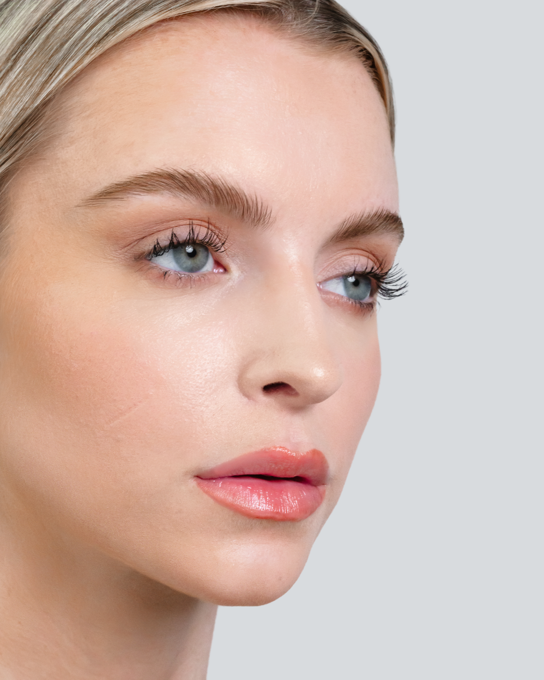 Mini Lash Confidence Volume + Length + Curl Clean Mascara