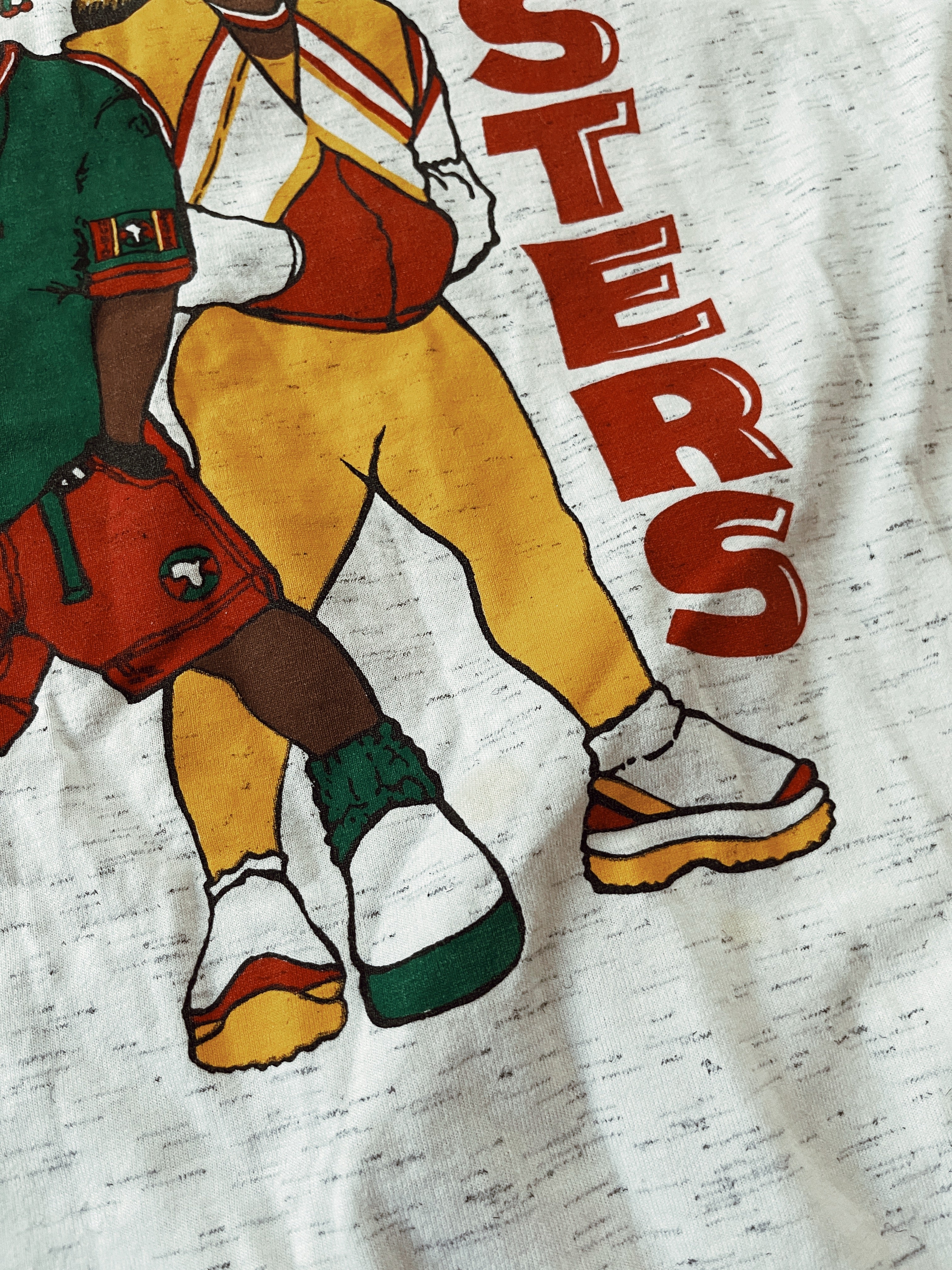 Vintage "Nubian Sisters” T-Shirt (1990's)