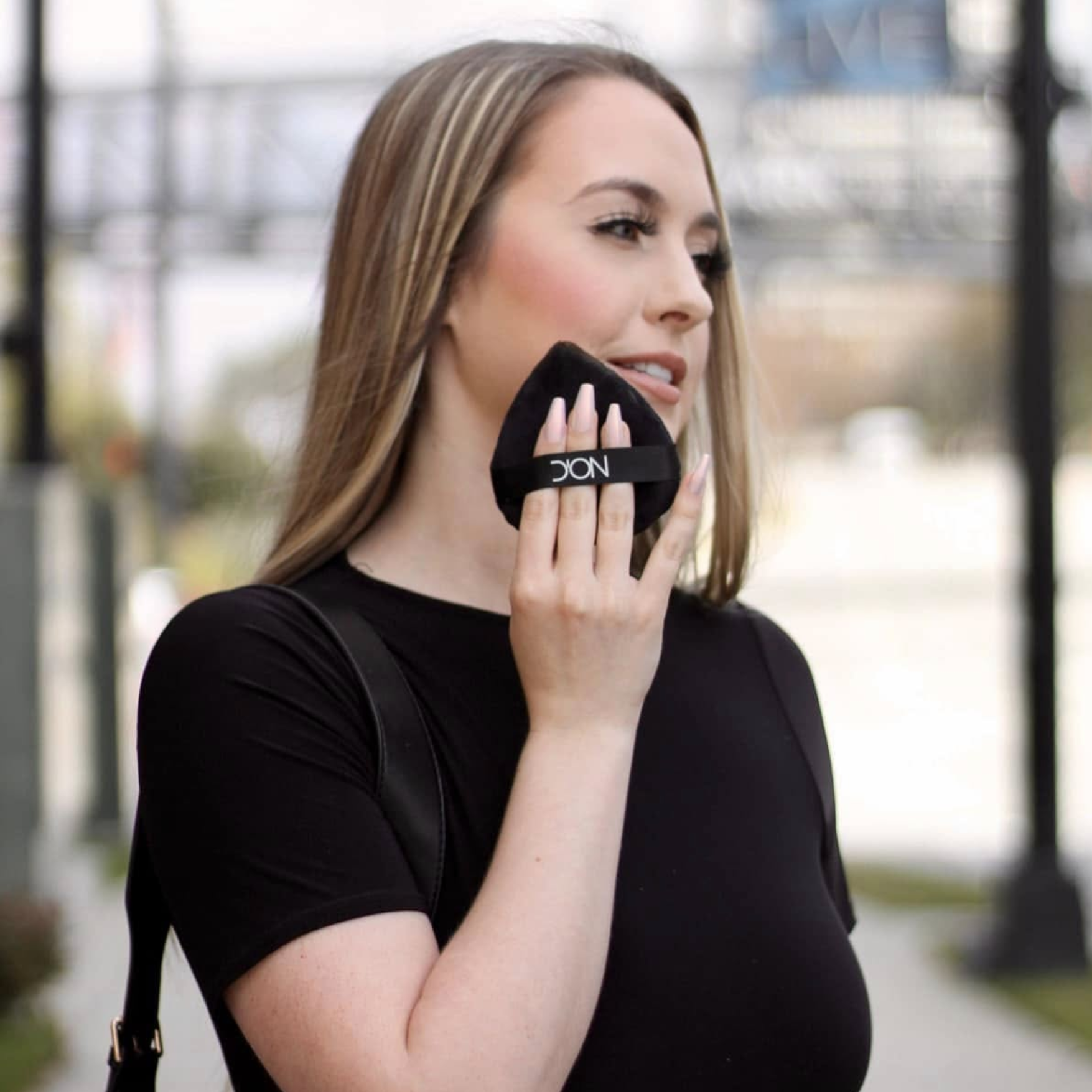 Prism Puff™ Extra Large Velour Puff