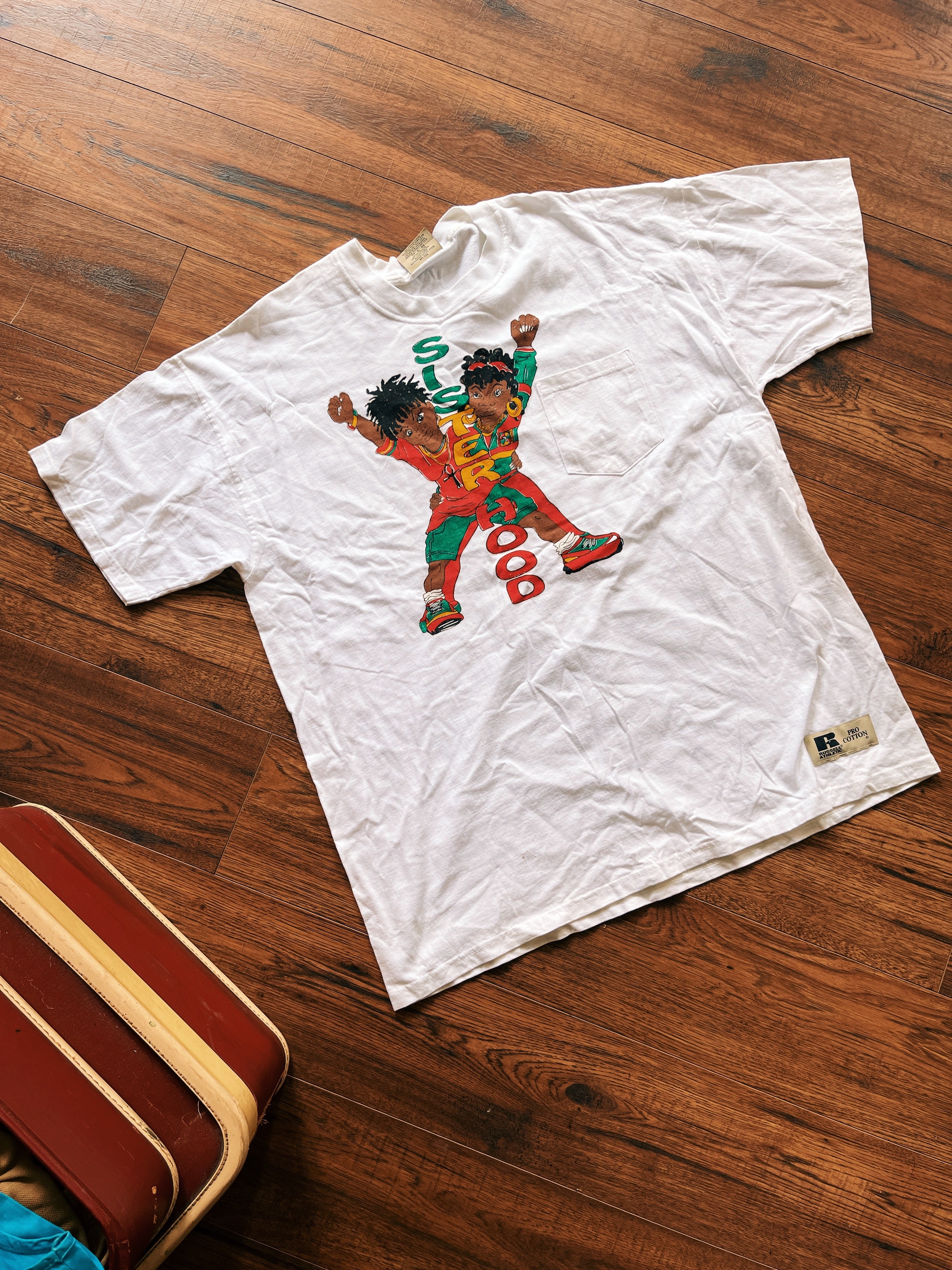 Vintage "Sisterhood" T-Shirt (1990's)