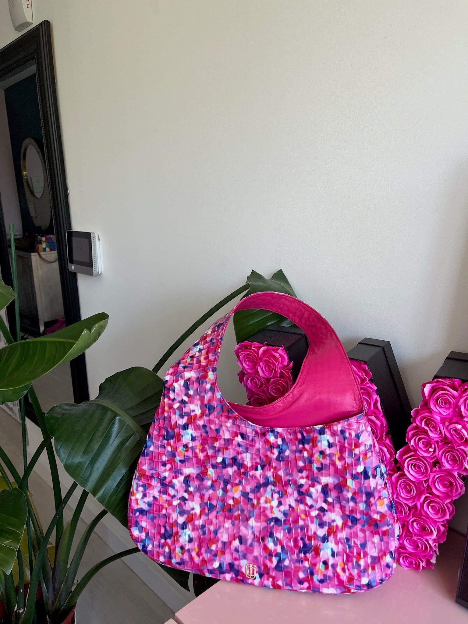 STRAWBERRY MOJITO HOBO TOTE [SMALL]