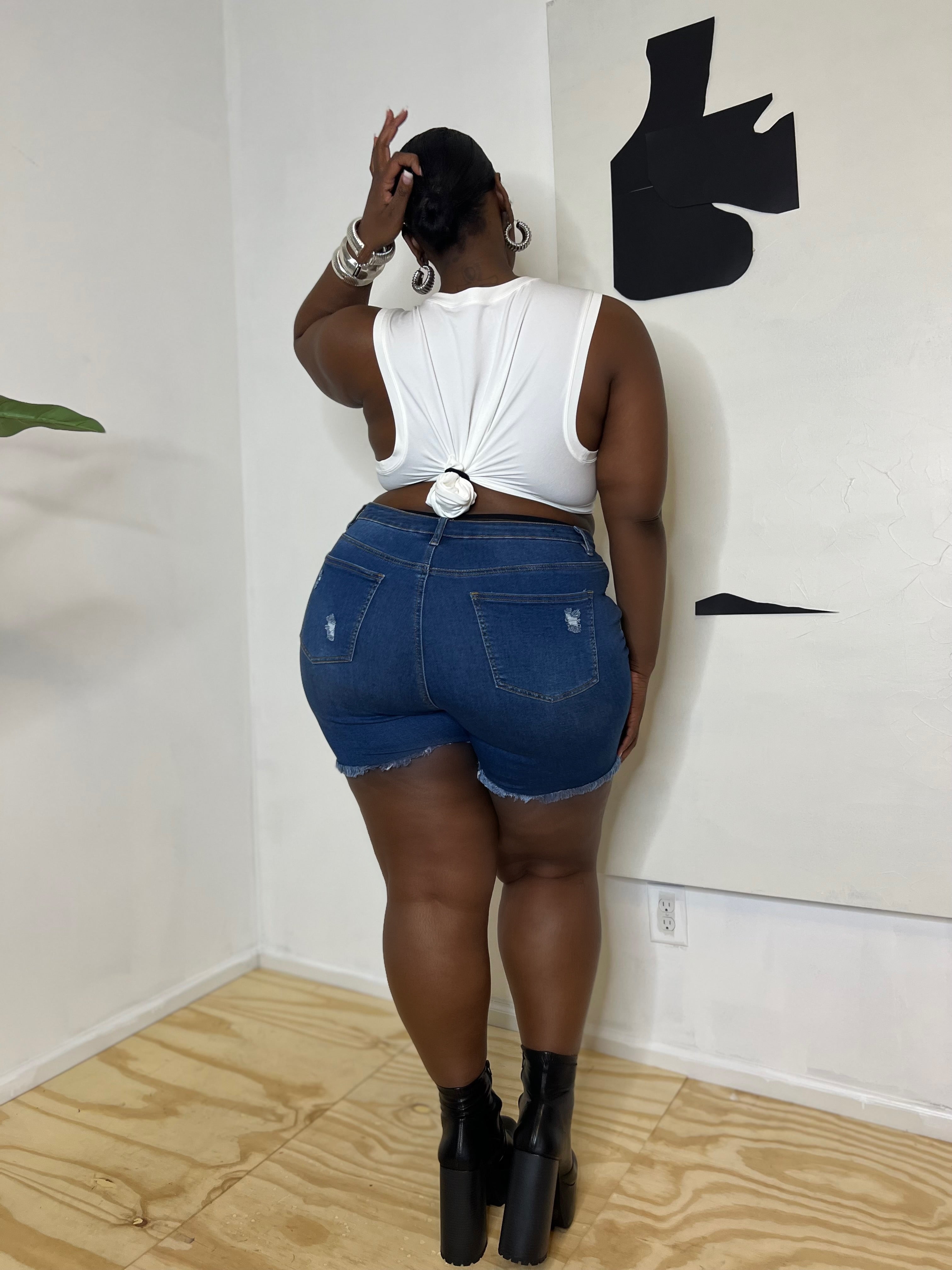 I'M SO TORN | Dark Wash Jean Shorts