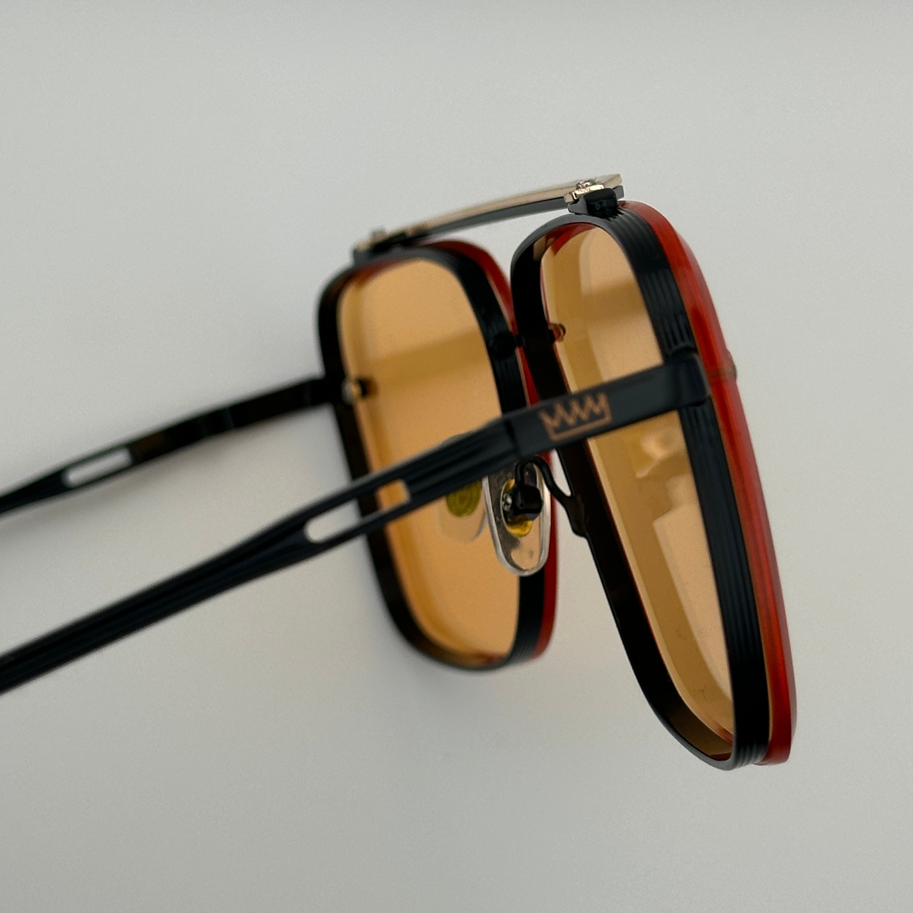 VIN SANTO  STEEL FRAMES