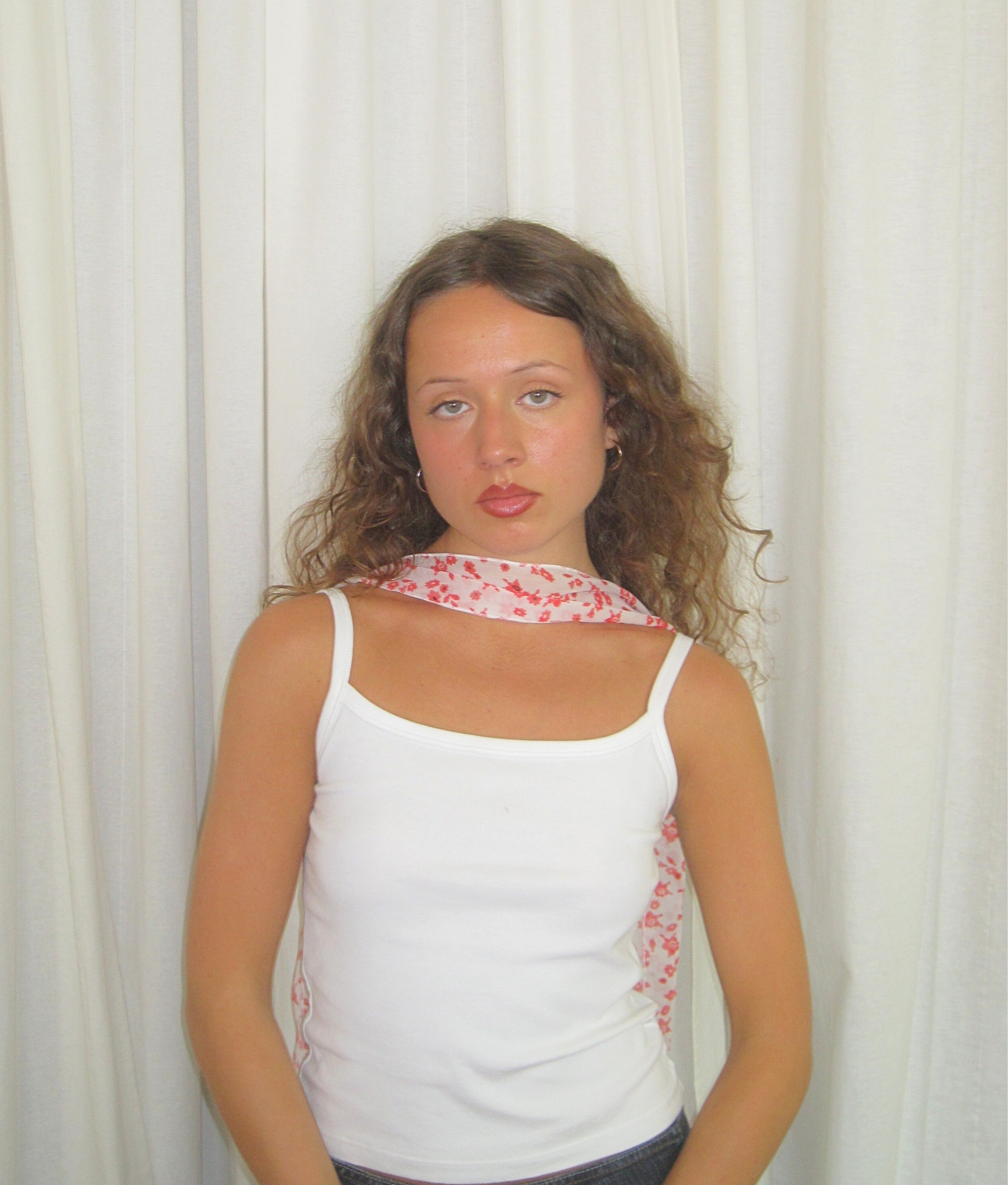 Tallulah skinny scarf in red and white floral