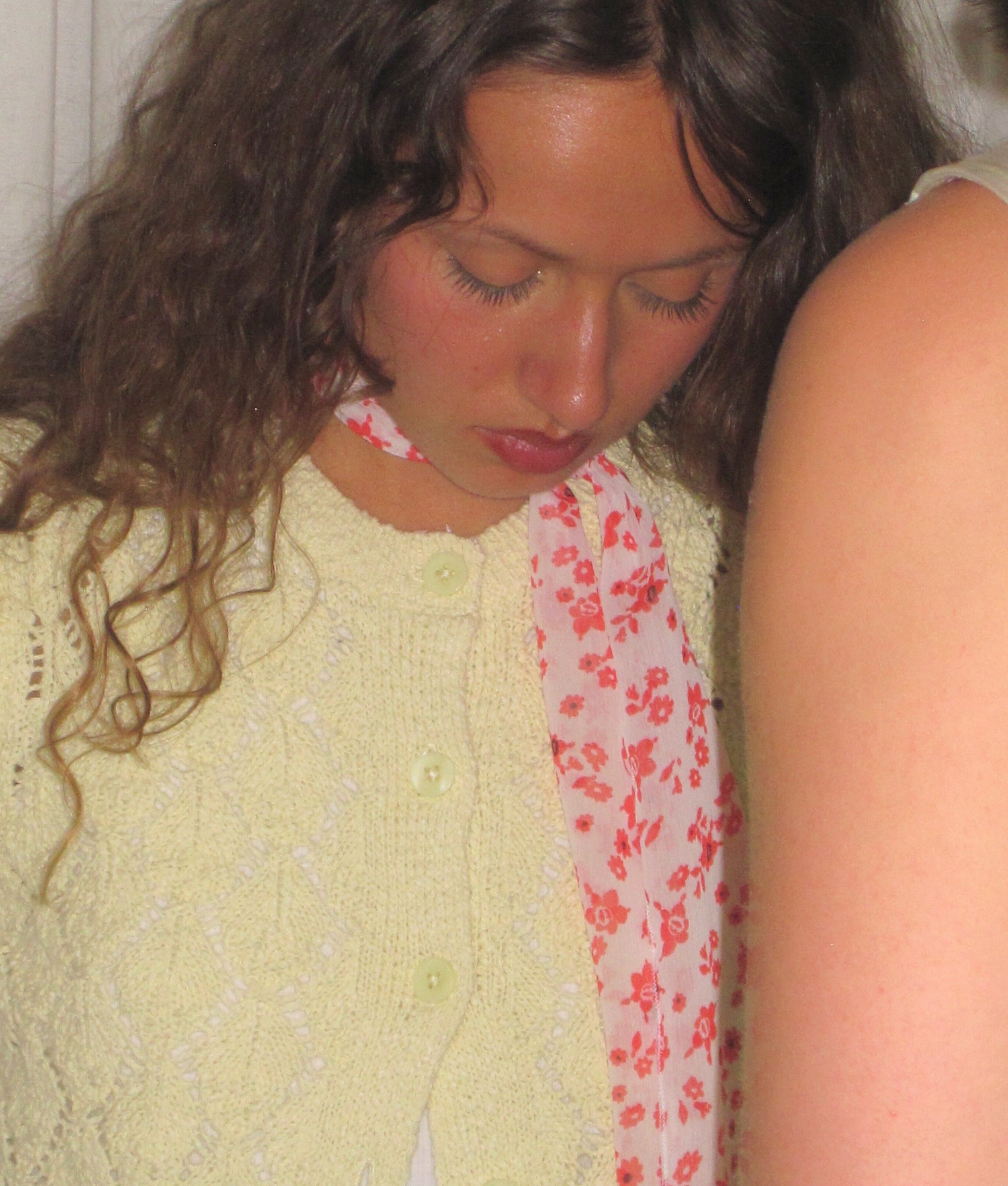 Tallulah skinny scarf in red and white floral