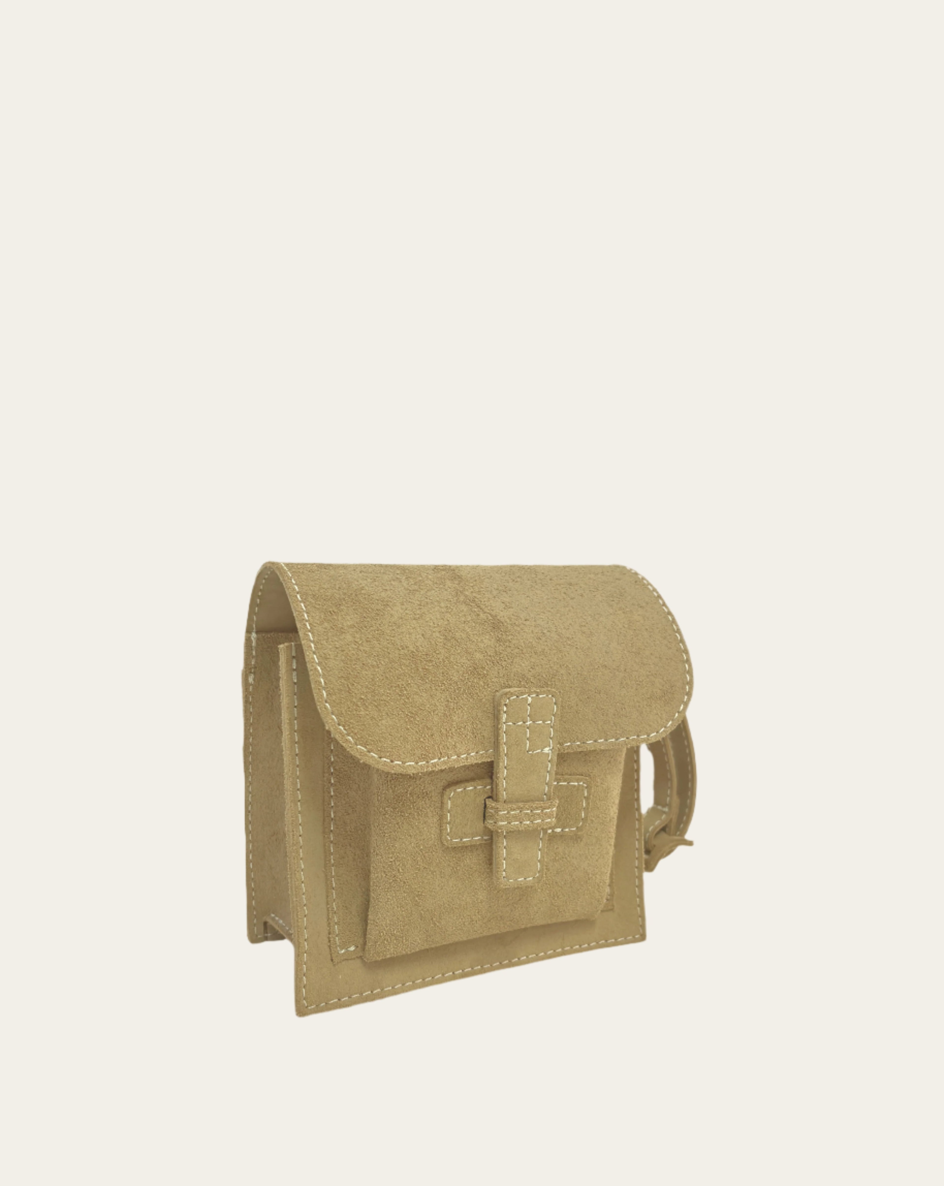 Sac .5 in Desert Sand Suede