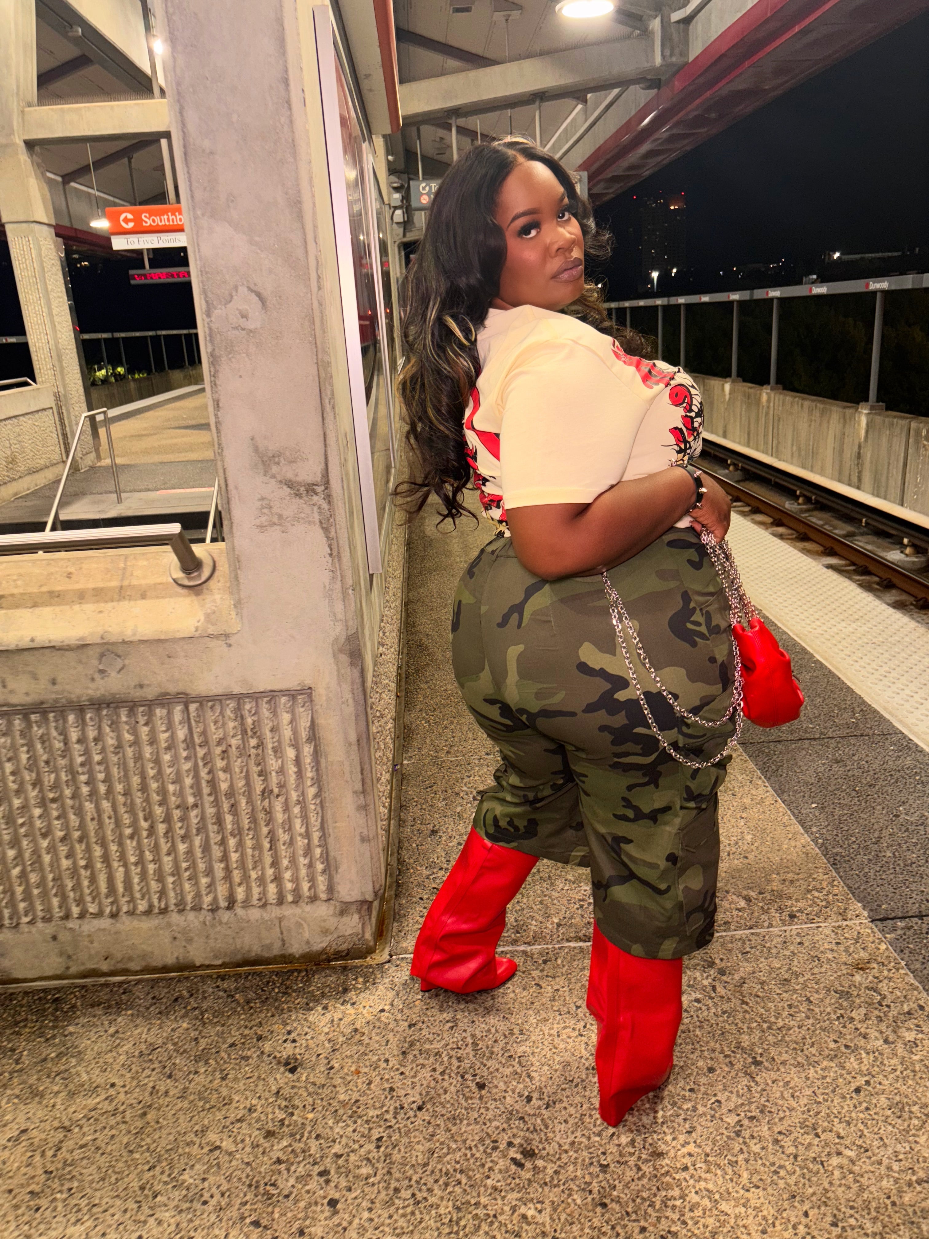 VK Camo Cargo Jorts w Chain