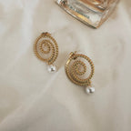 Stassi Pearl Earring