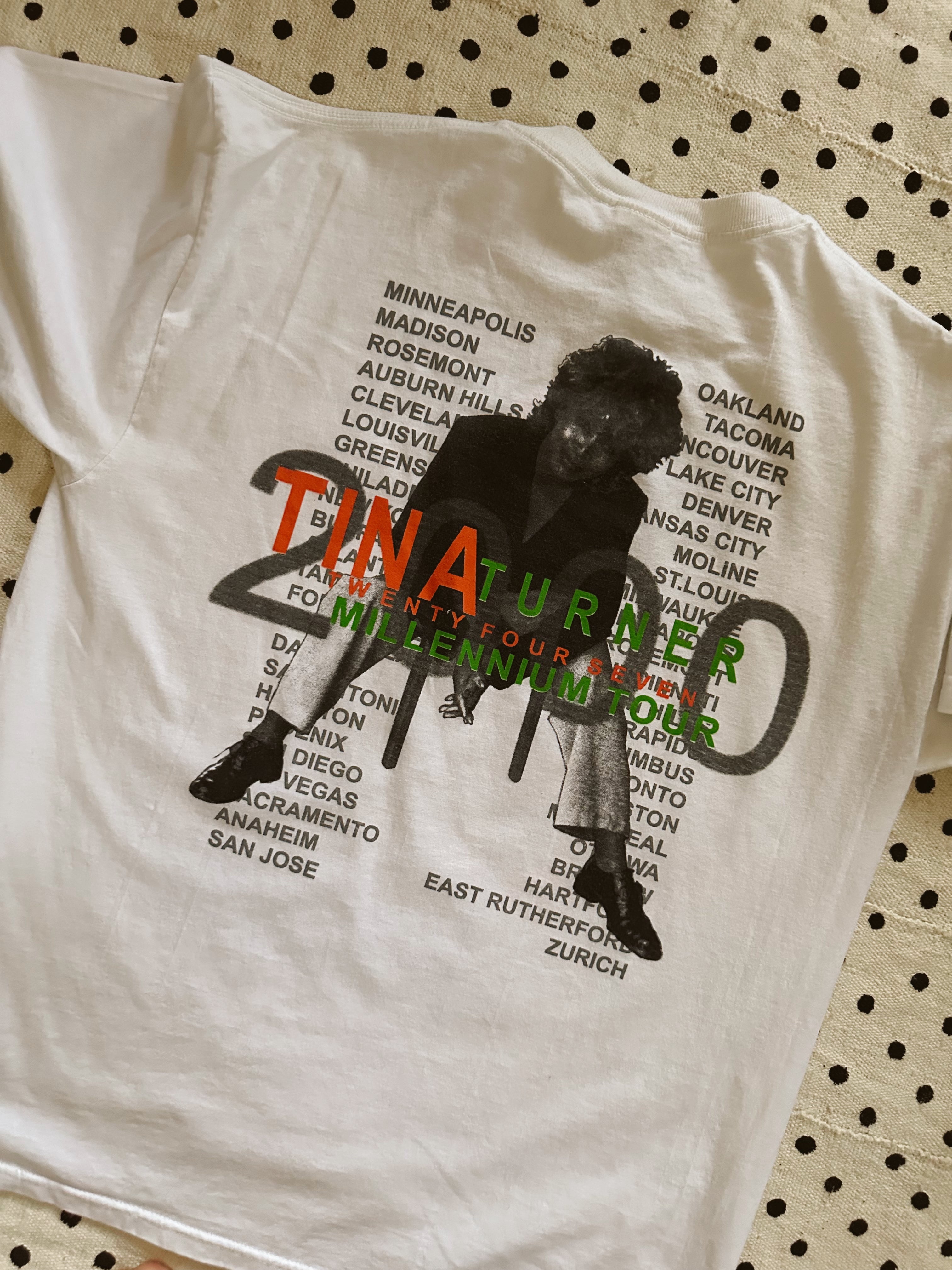 Vintage Tina Turner Concert Shirt (2000)