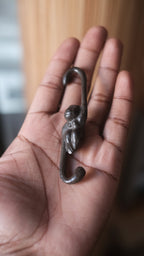 Cast Iron Monkey Hooks (Price per)