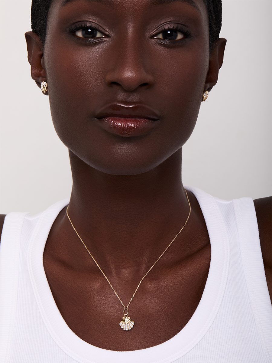 14kt Diamond Venus Necklace