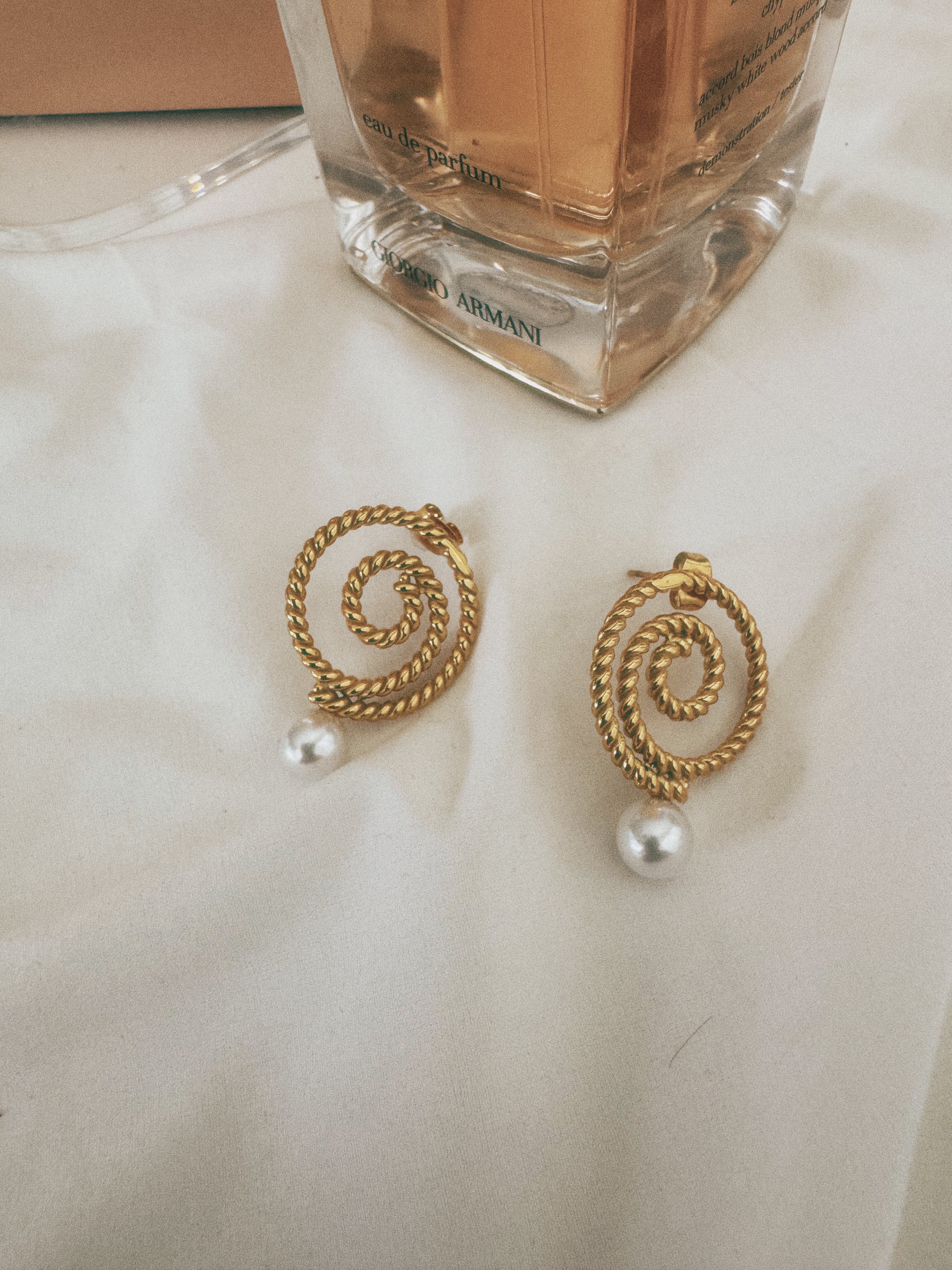 Stassi Pearl Earring