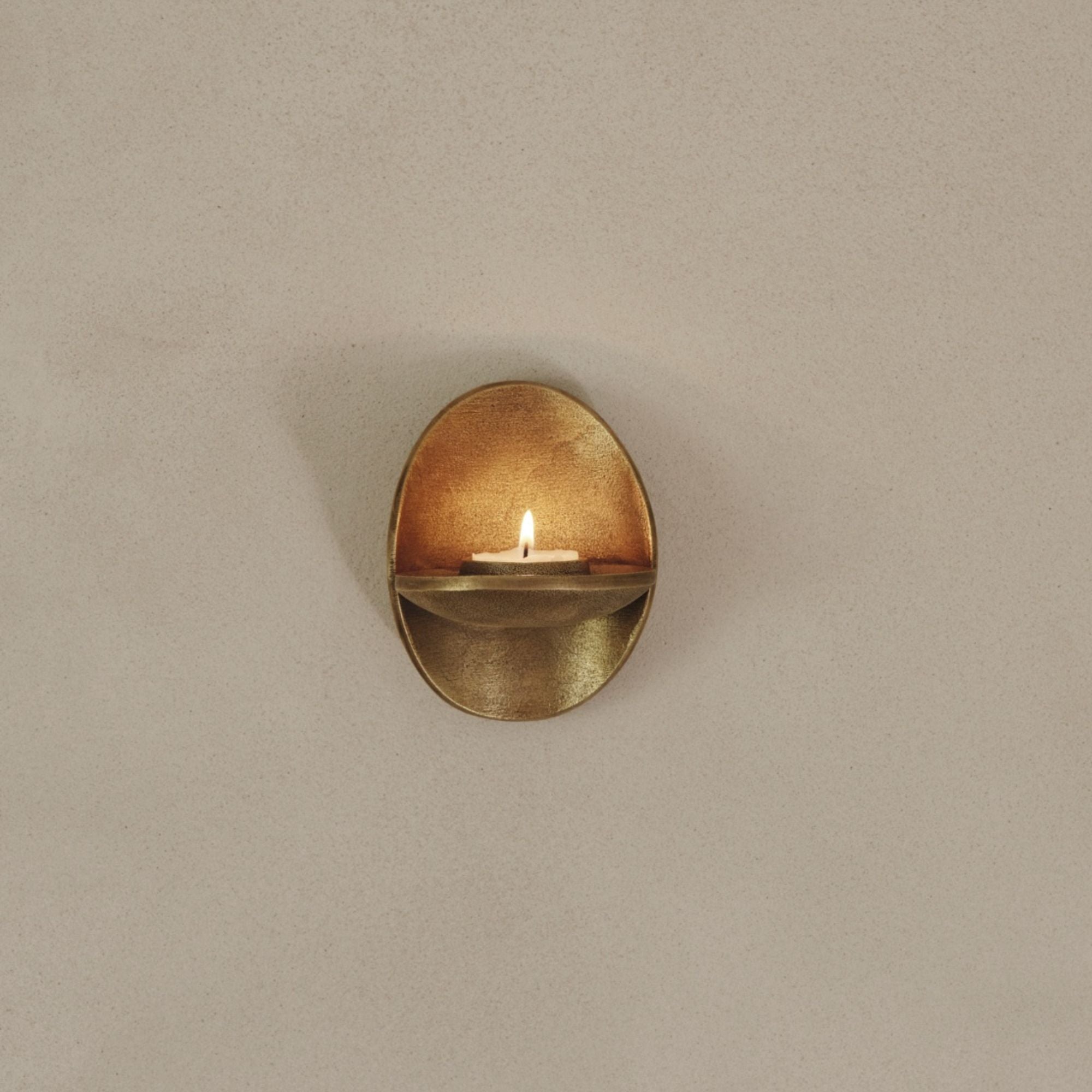 Agapé Wall Tealight Holder