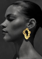 ISSA EARRING - GOLD