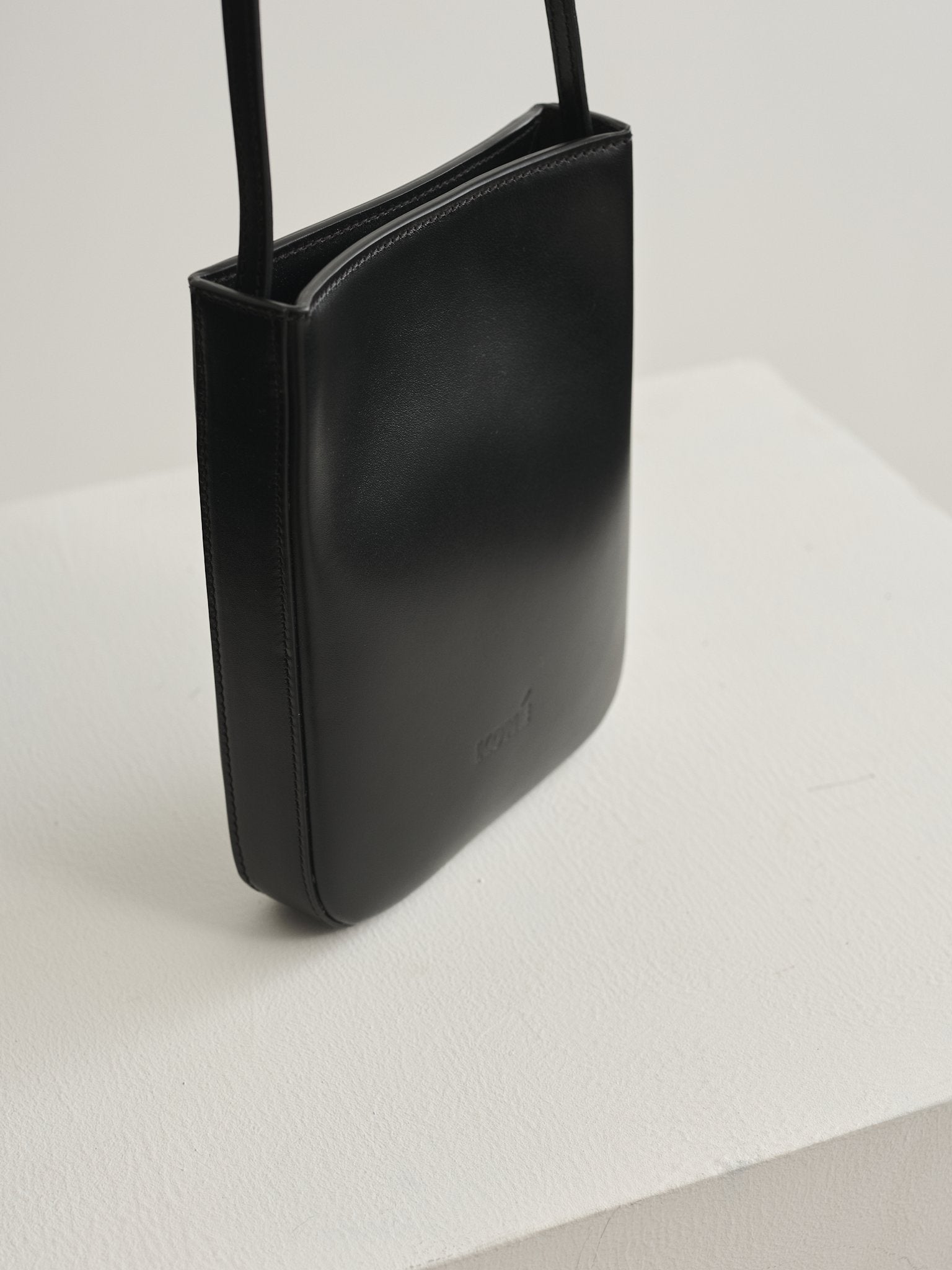 BABBO BAG - BLACK VITELLO