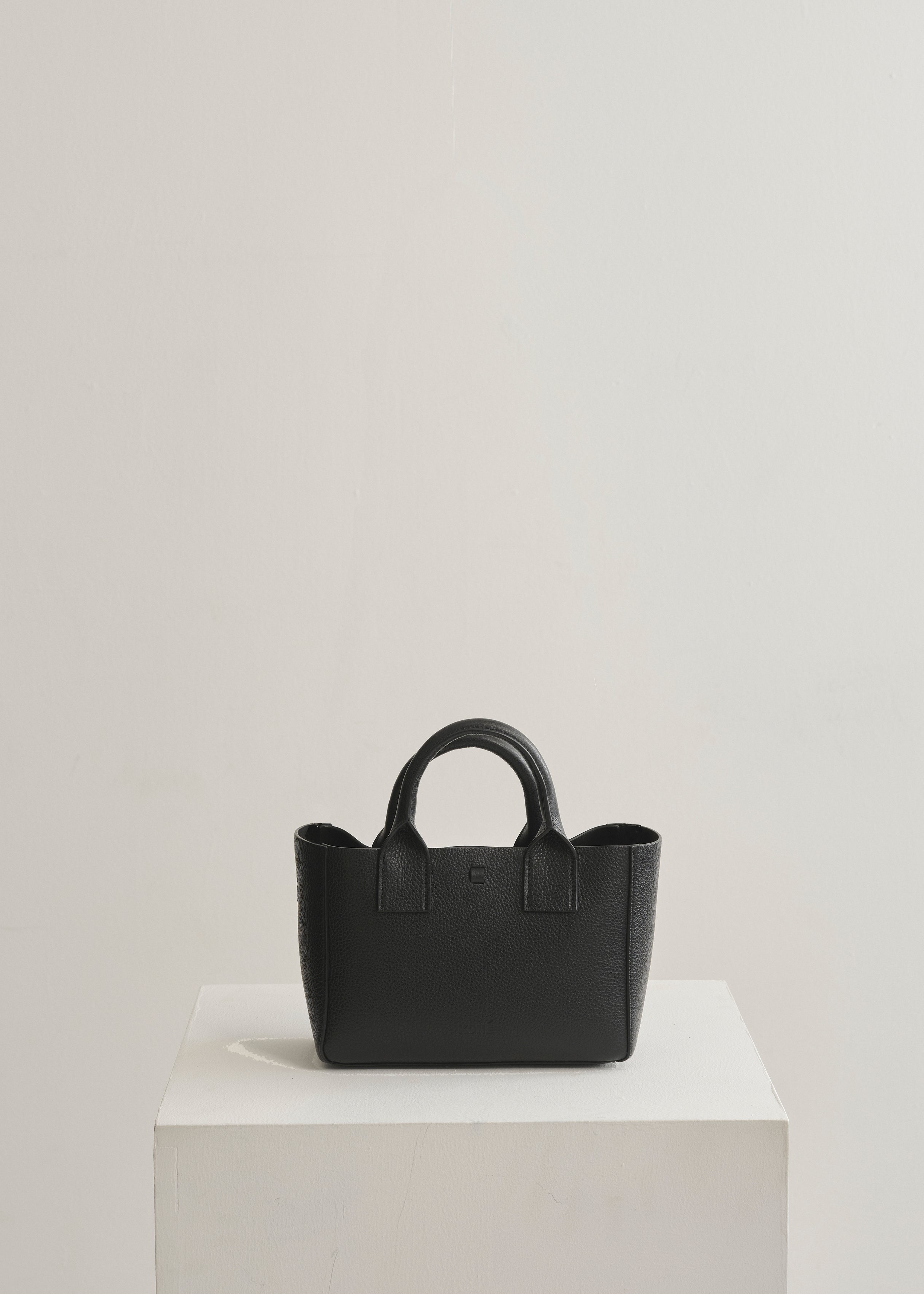 LITTLE FILIPPO BAG - BLACK RIO