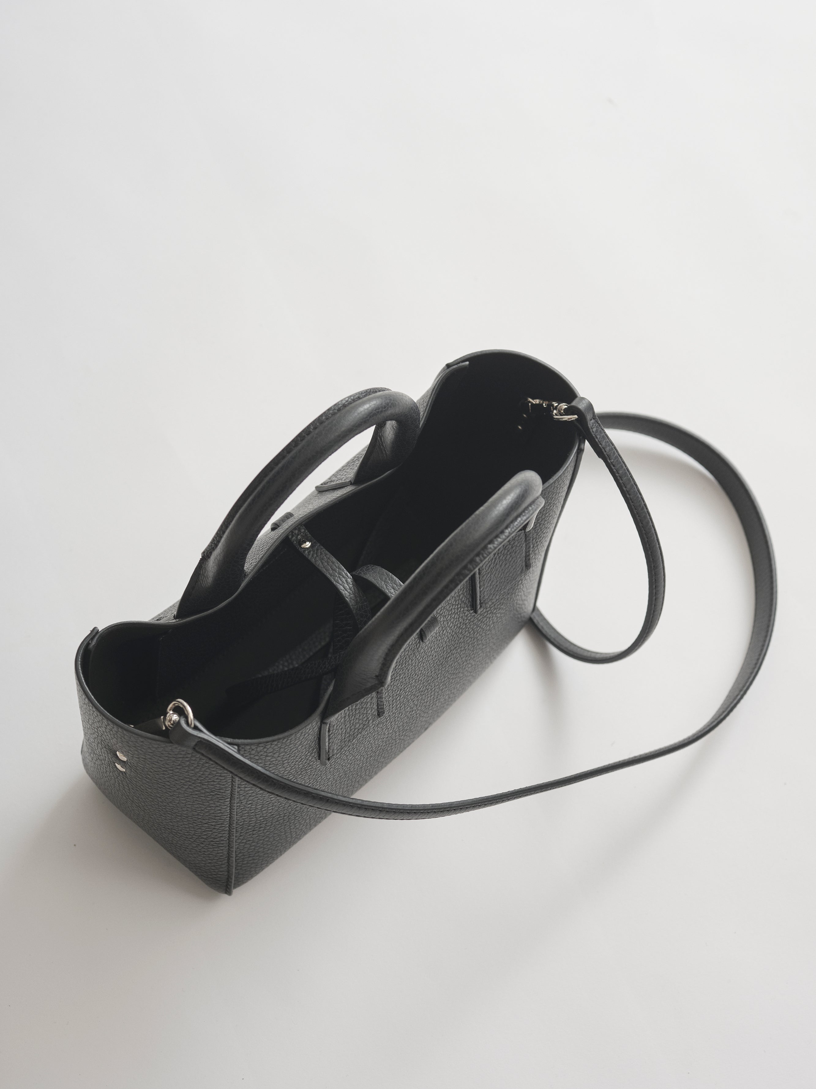 LITTLE FILIPPO BAG - BLACK RIO