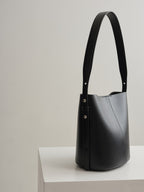 LITTLE LEO BUCKET BAG - BLACK VITELLO