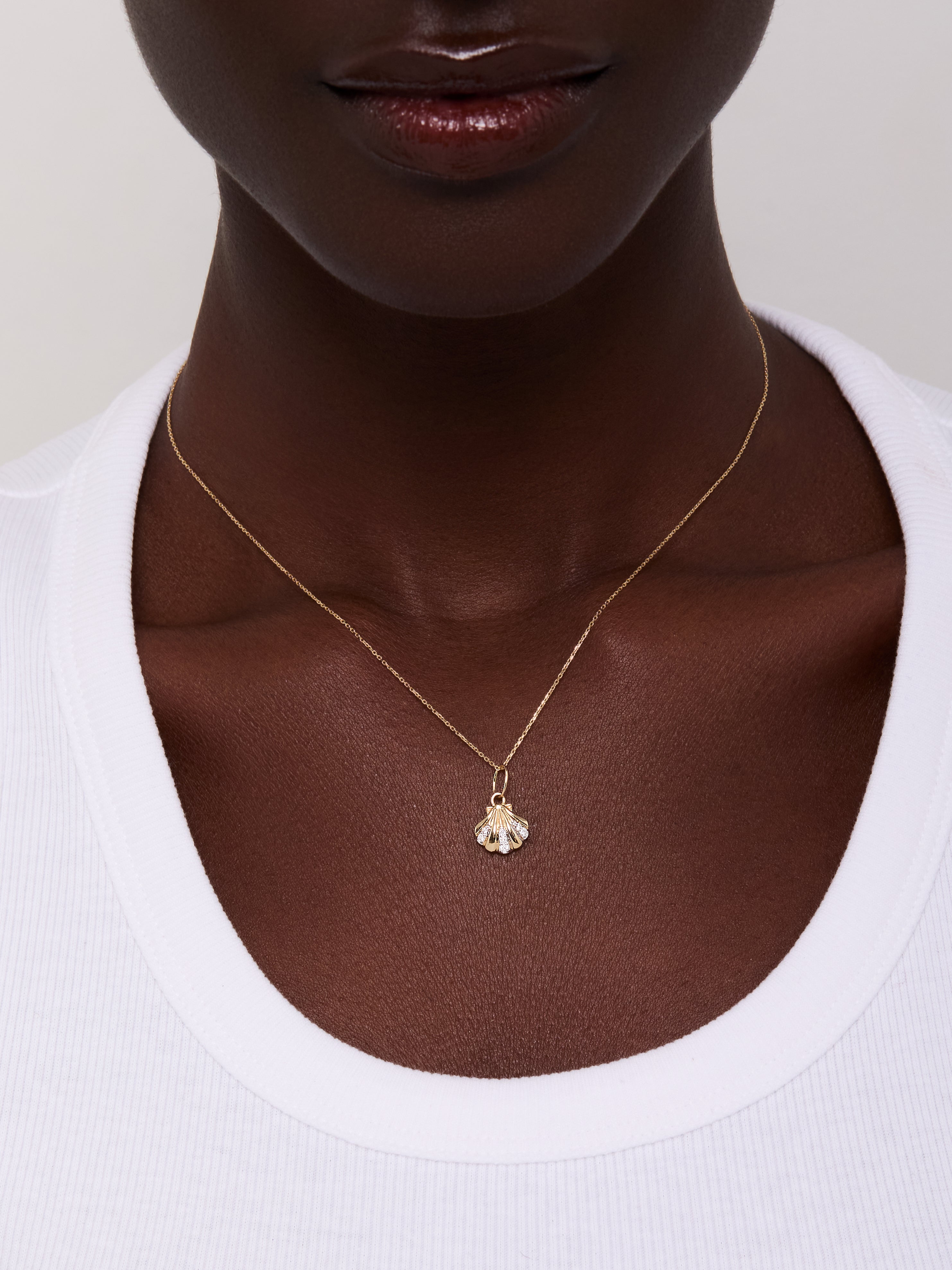 14kt Petite Venus Necklace