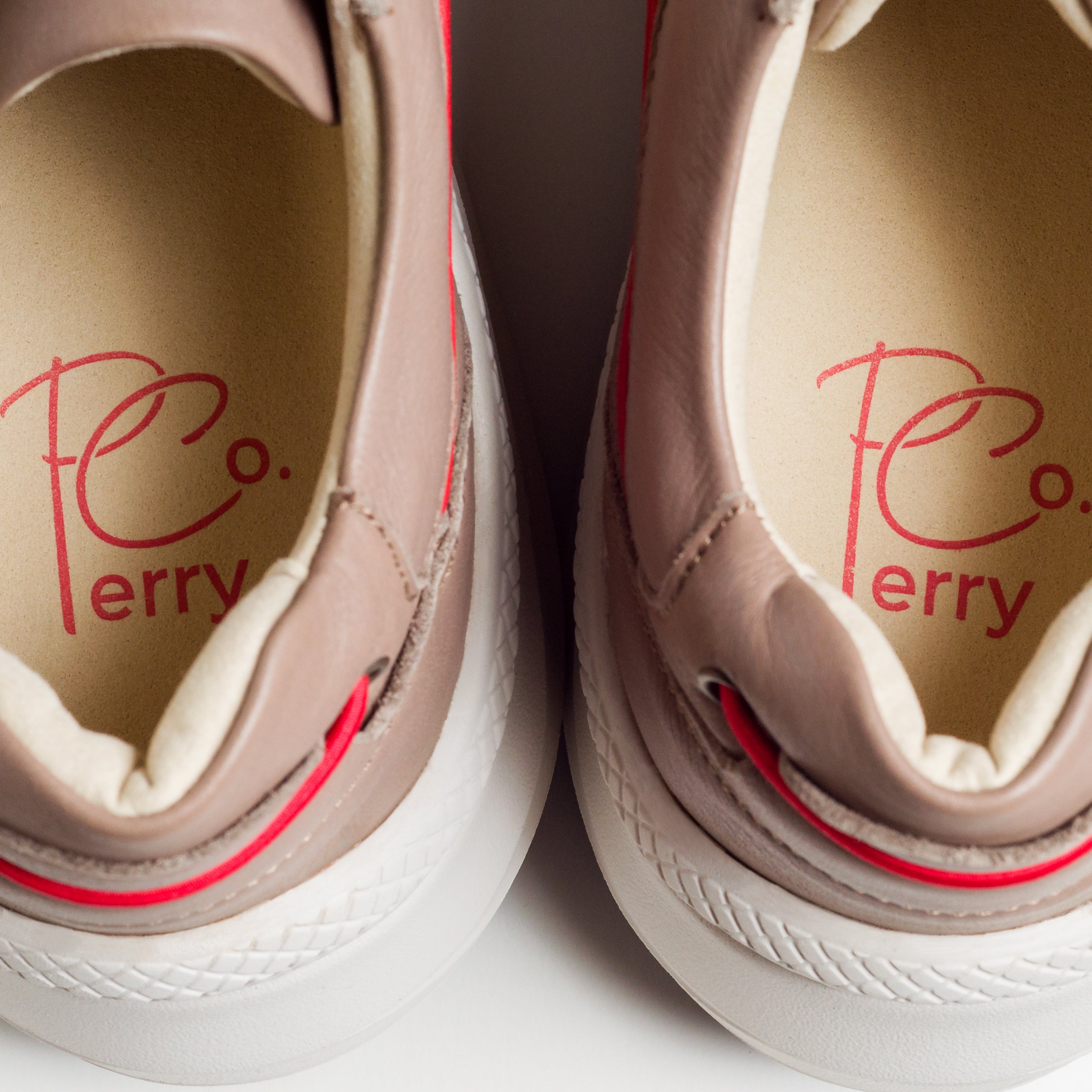 The Primeira Runner "Mocha"