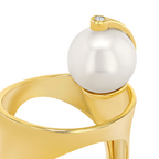 World Ring with Fresh Water Pearl