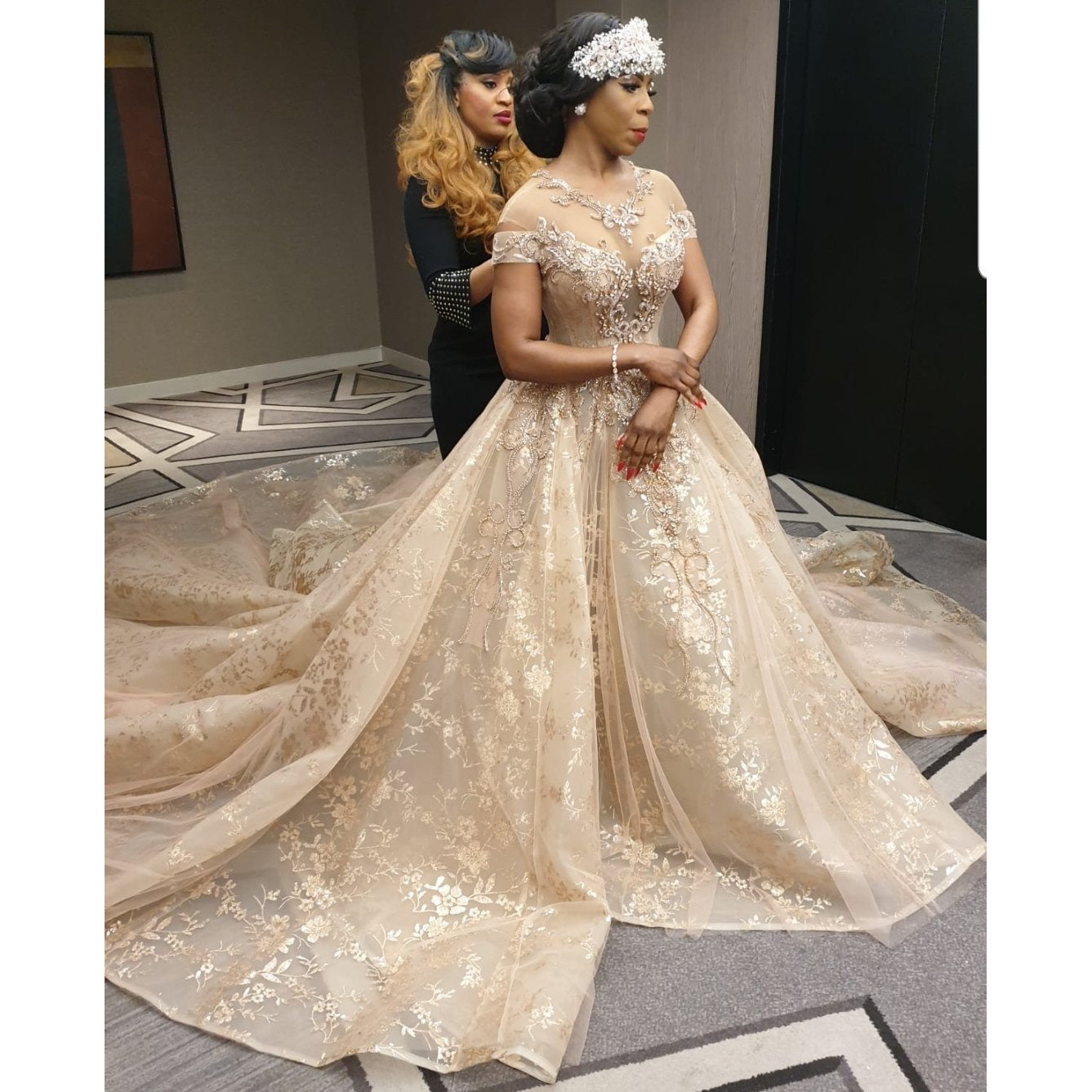 Exclusive White Glove Service   | VIEW HERE