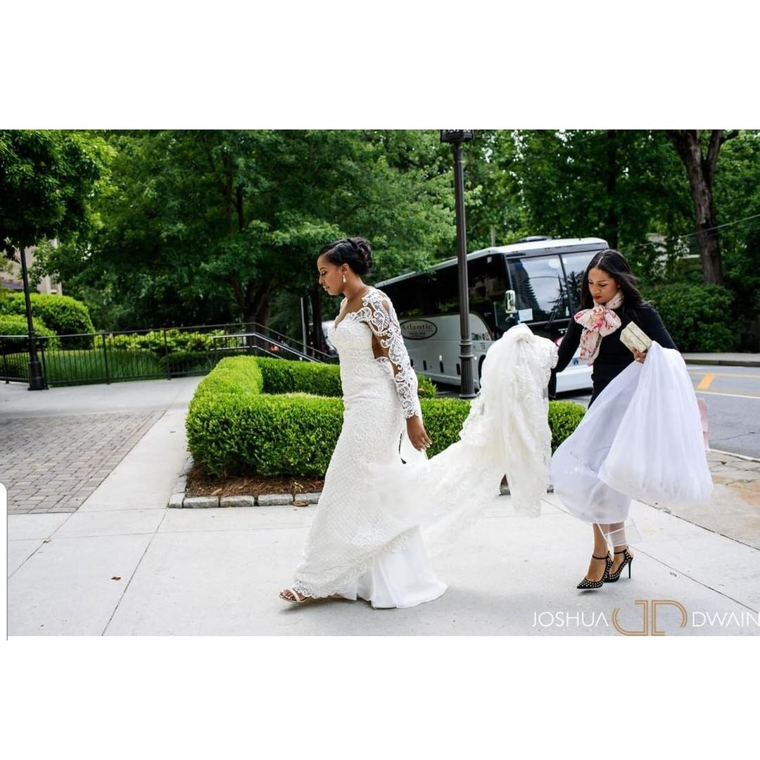 Exclusive White Glove Service   | VIEW HERE