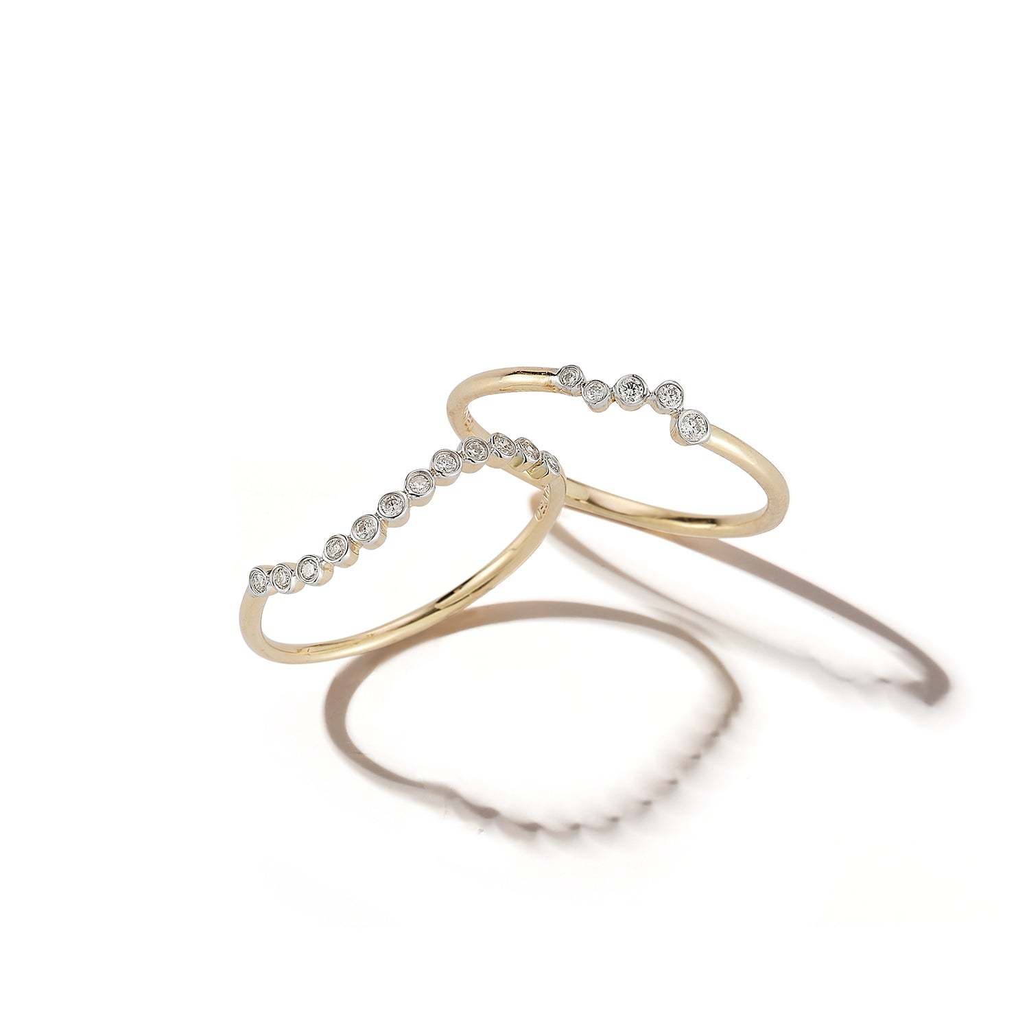 14kt Diamond Bezel Wave Ring