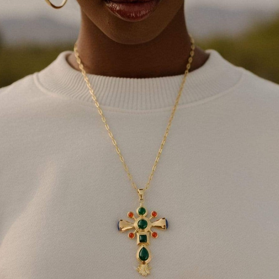 Dynasty Cross Pendant in Gold