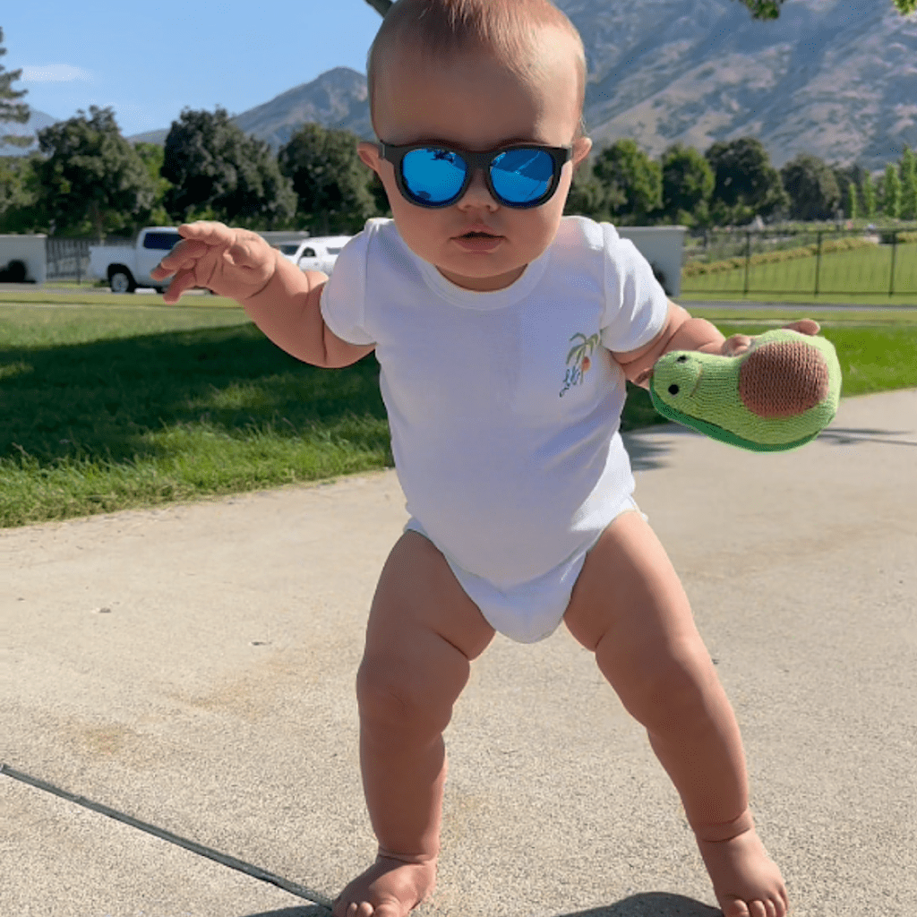 Sunshine & Smiles L.A. Baby Gift Set