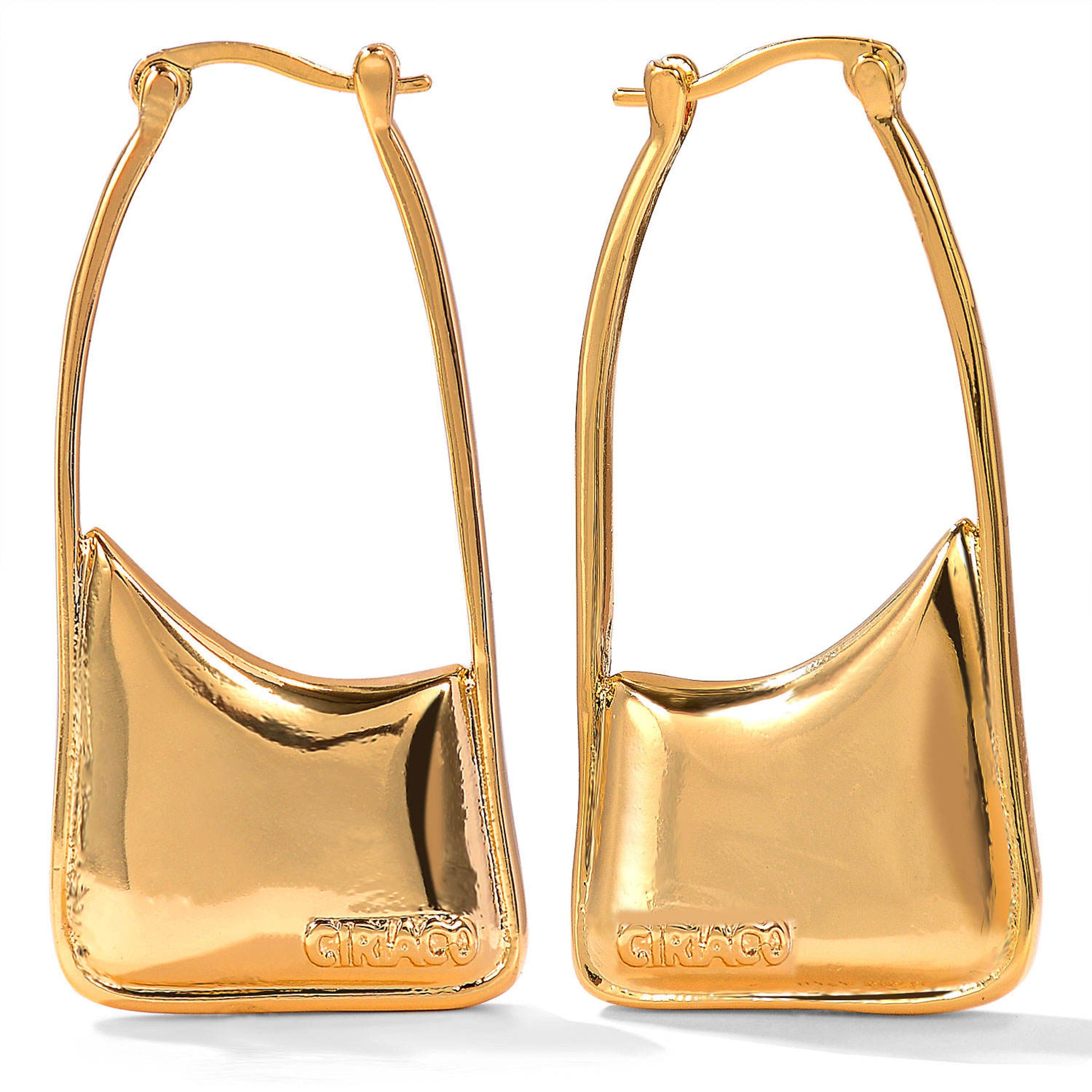 Ashley Minimalist Baguette Earrings (Gold)